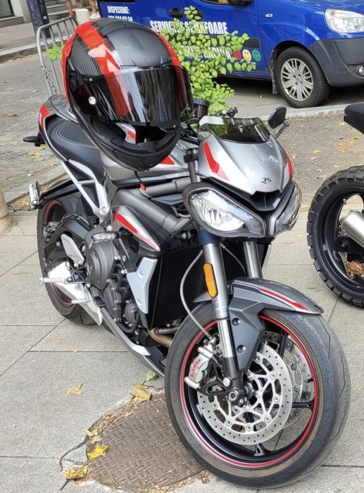 Triumph Street Triple 765 RS