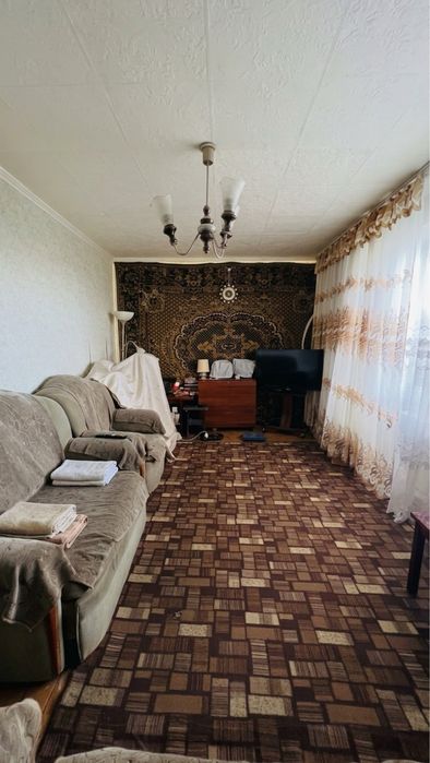 2 комнатная квартира район Электрон