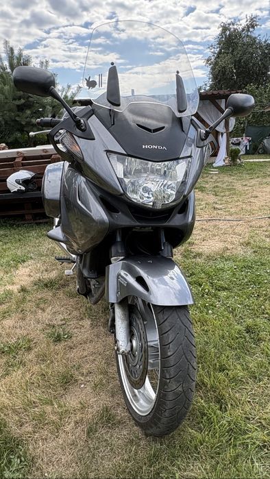 Se vinde Honda Deauville