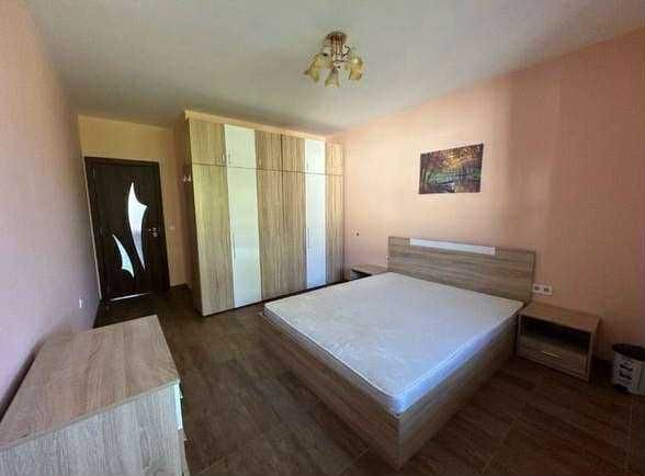 Двустаен ап. под наем в кв. Надежда 2