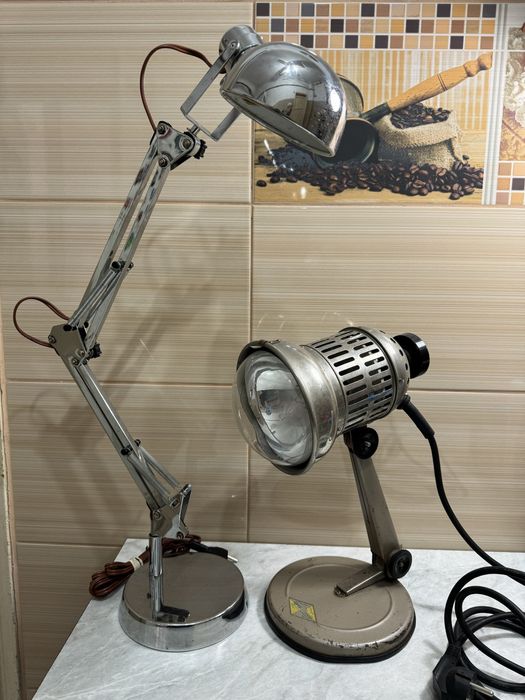 Lampa  veche de birou