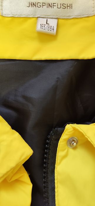 Продается куртка женская