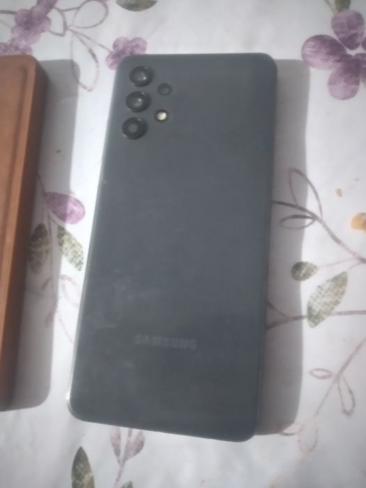 Samsung a32 64..