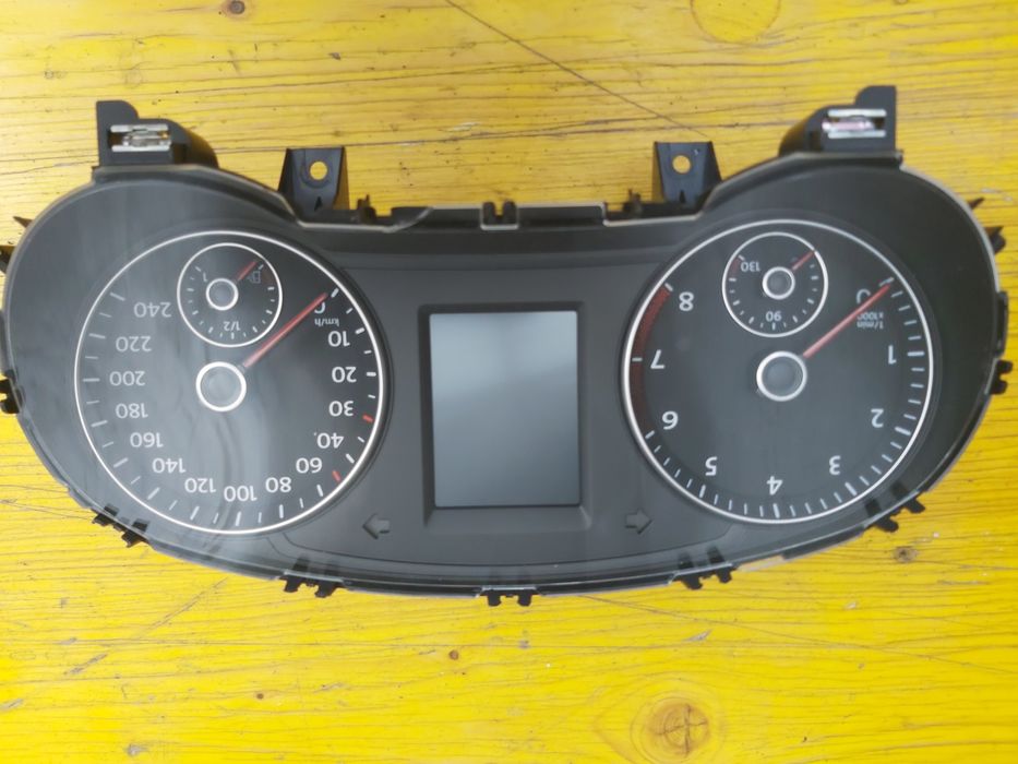 Ел таблото уреди фолксваген шаран 100лв