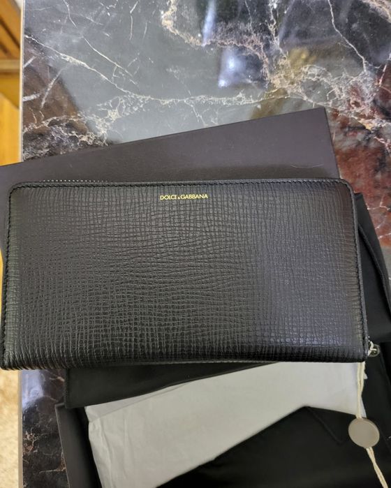 Продам портмоне Dolce Gabbana