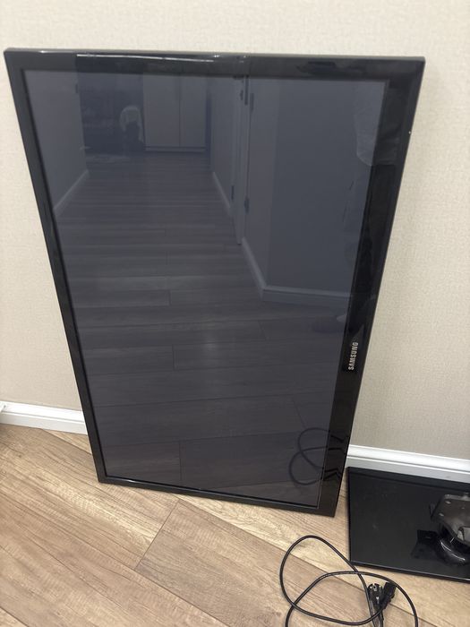 Samsung 43" телевизор (на запчасти)