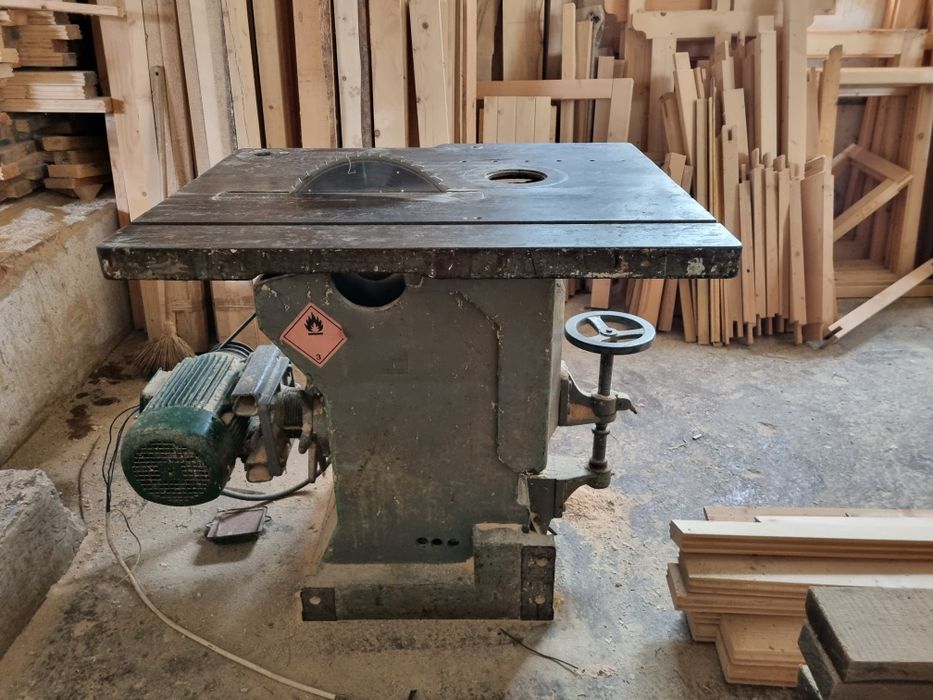 Vand/schimb circular solid din fonta