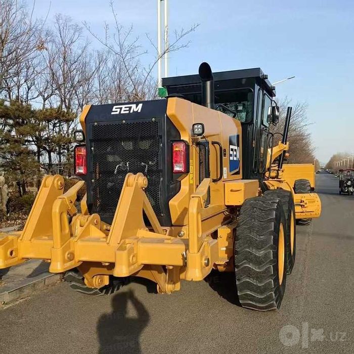Янги грейдер SEM922F, Новый грейдер SEM922F