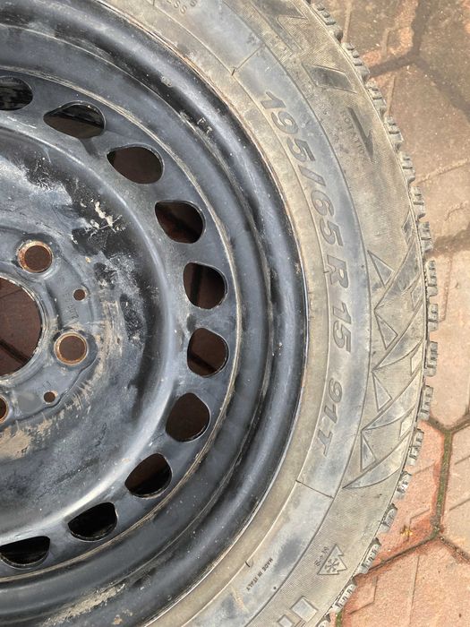 Диск с резиной размер: 195/65 R 15 91 T