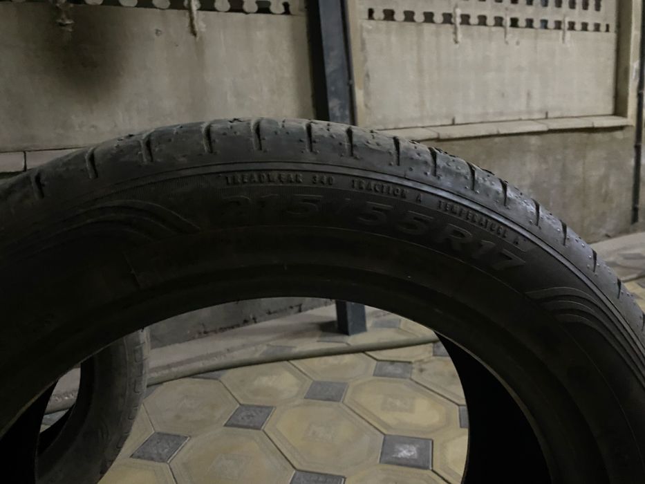 Шина для легковой машины