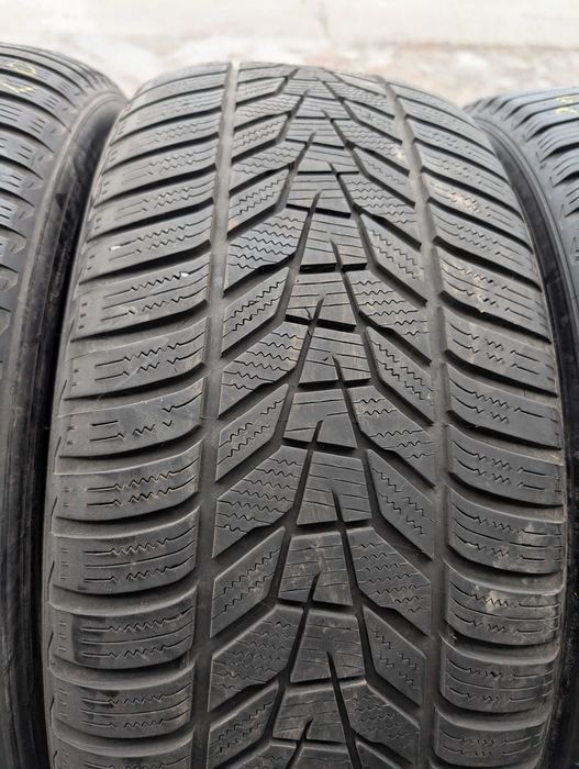 SET 4 Anvelope Iarna 255/50 R20 + 285/45 R20 HANKOOK Winter EVO3X