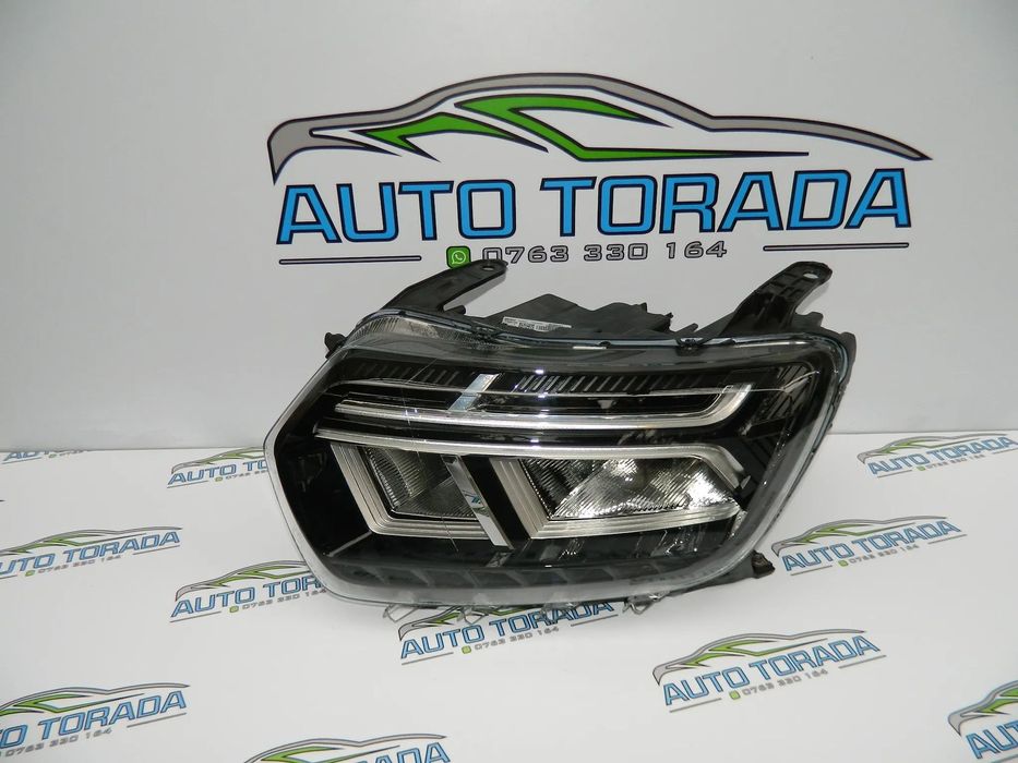 Far stanga Dacia Duster 2 facelift an 2021 2022 2023 2024 cod 260605549R