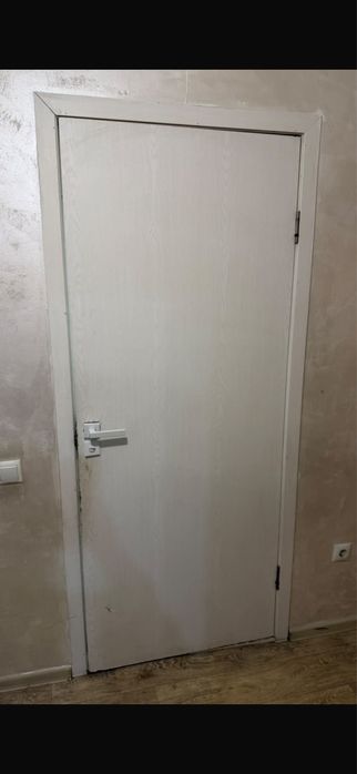 Двери б/у вобщем за все двери 15 тыс