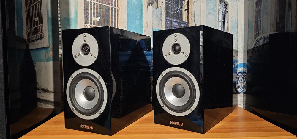 Yamaha NS BP 401 boxe monitoare pasive de raft sau stativ