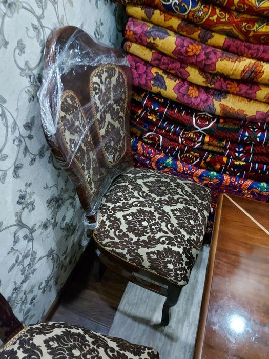 Янги Мустахкам Столлар.