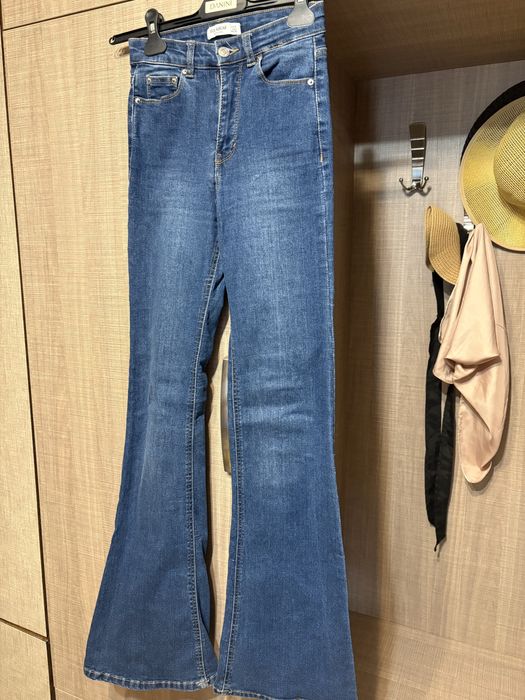 Дънки, клинове и къси панталонки