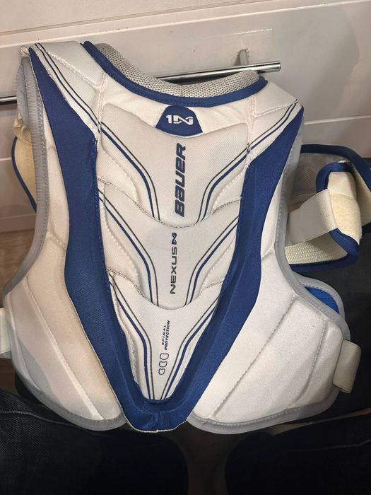 Хоккейная форма.