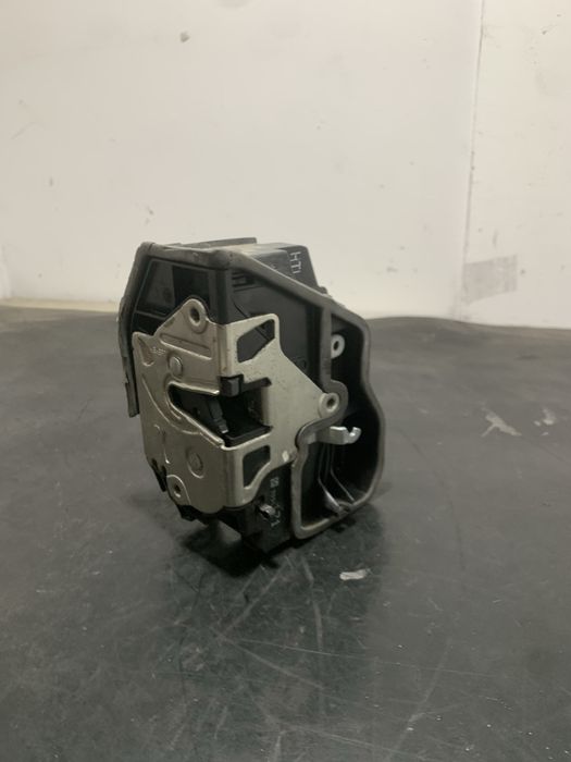 Broasca usa stanga spate BMW Seria 5 E60 E61 | 7036171