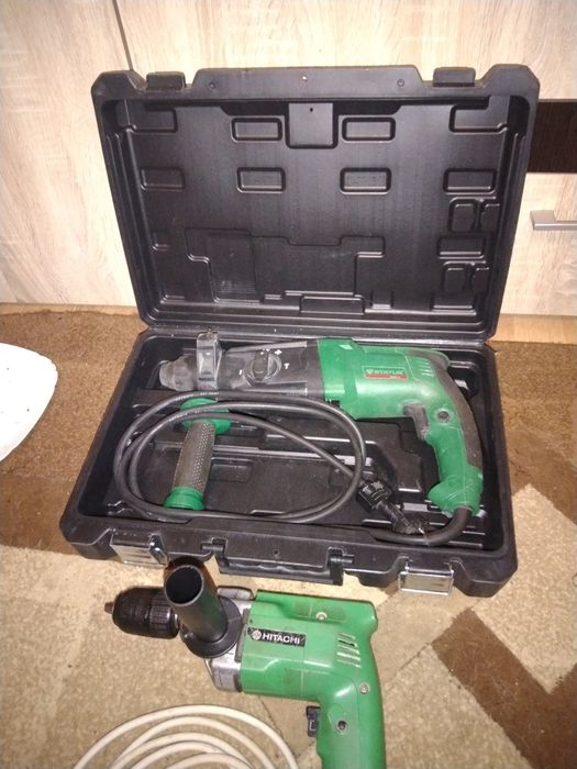 Ciocan rotopercutor și mașină de găurit