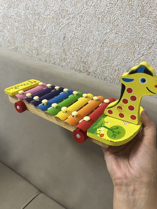 Игрушки, толокар