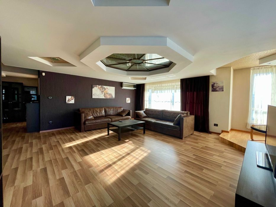 Продава се Многостаен апартамент в София, Манастирски ливади - 259 кв.м за 2387 €/кв.м - Снимка #2