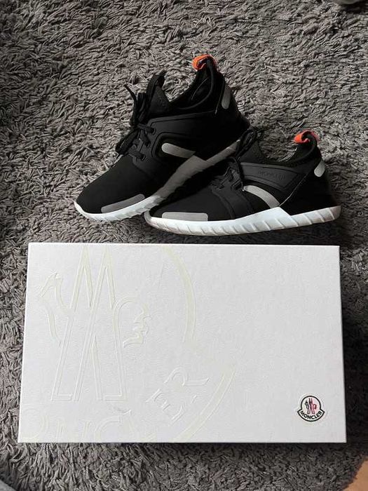 Moncler обувки sneakers 100% оригинал