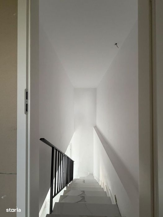 Casă de închiriat 4 camere  și mansardă bragadiru
