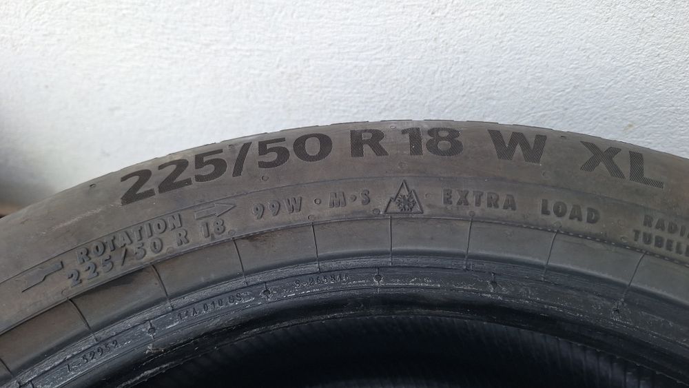 Vand anvelope 225 50 18 continental M+S ca noi