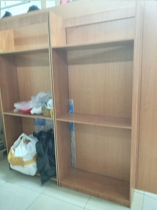 Стол письменный бу.10000тн.