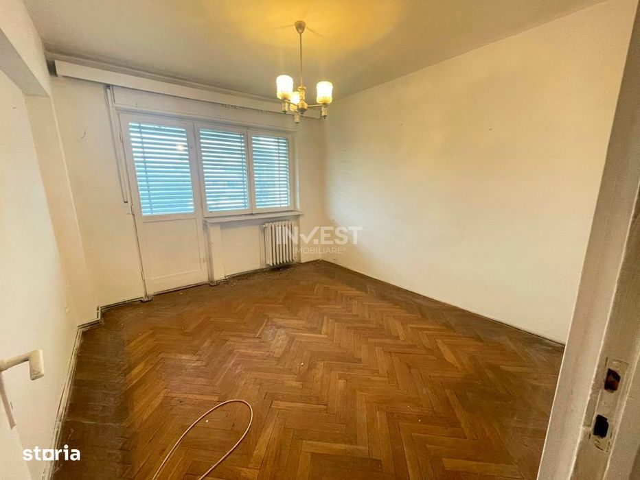 Apartament 3 camere decomandat - etaj 2 - Podu Ros