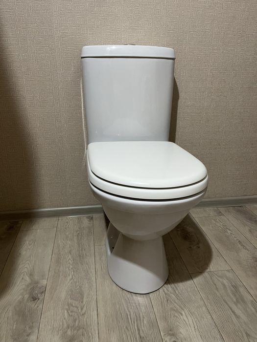 Унитаз в отличном состоянии