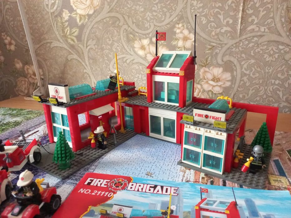 Конструктор Лего