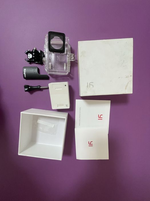 Экшн-камера Xiaomi YI Action Camera + Аквабокс (В коробке)