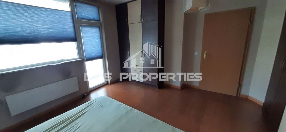 3-стаен в София-Редута площ 93