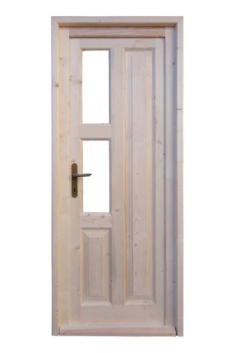 Usi de interior si exterior din lemn