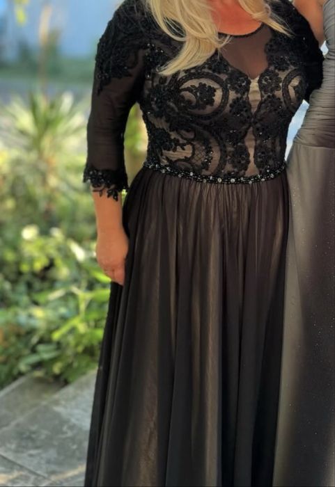 Дизайнерска официална рокля