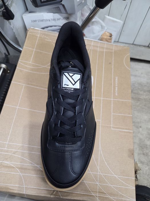 Li-Ning - обувь.