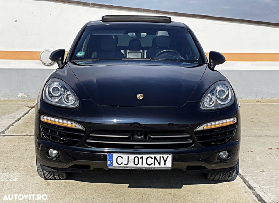 PORSCHE Cayenne 2012 — imagine 3