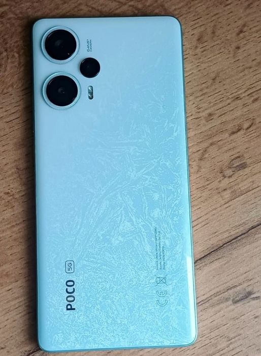 Poco f5 5g 12+12/256