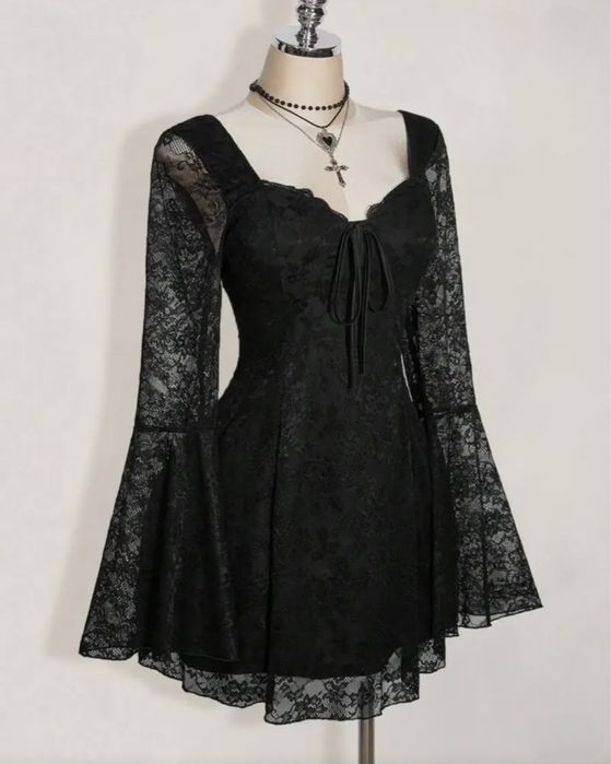 Платье чёрное вечернее размер S