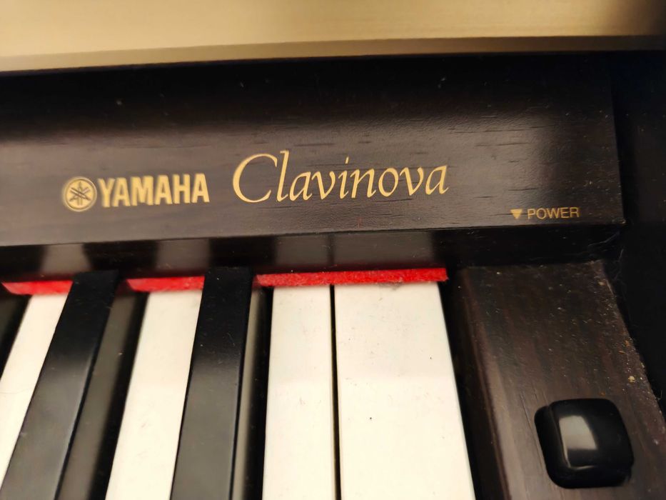 pianina yamaha clavinova model clp-920