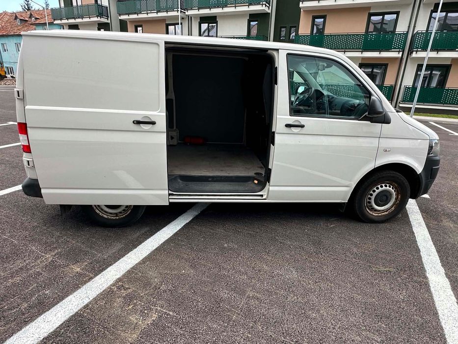 Vând vw transporter 2.0TDI 140 cp 2013 T5