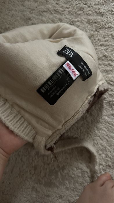 Шапка Zara 50 cm