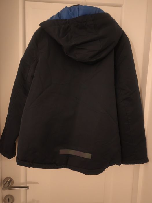 Geaca C&A băieți, 11-12 ani, impermeabila, că noua