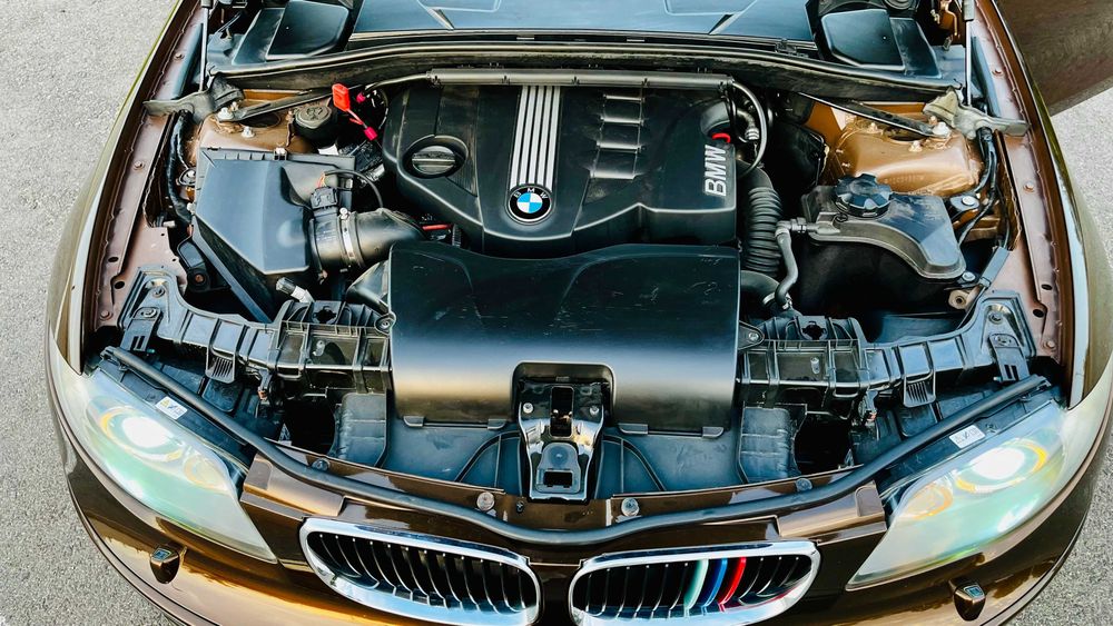 BMW Seria 1 120d, Model Edition, 2011, 177 CP, Euro 5