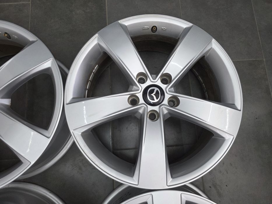 Джанти 17 - Mazda