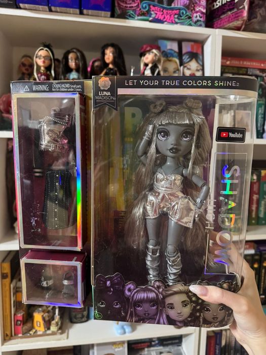 Продам куклу shadow high