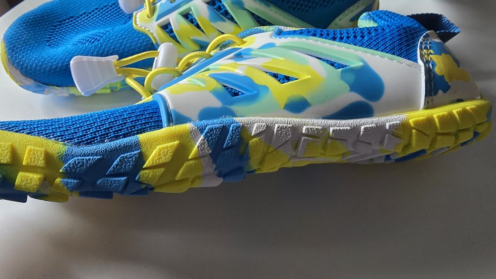 Adidasi barefoot marime 33