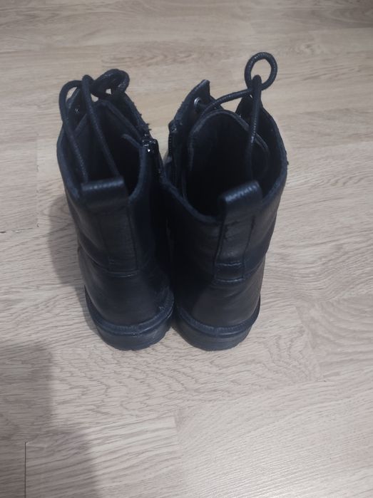 Vând ghete 5th avanue