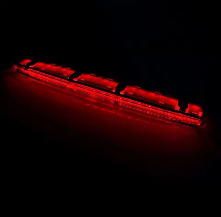 Трети Стоп Трета Светлина Mercedes С class W203